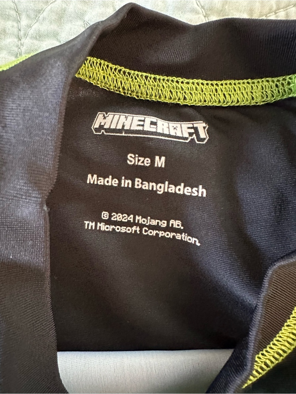 Minecraft Creeper Boys Swim Set with Trunks and Rash Guard Size Medium - Picture 9 of 9